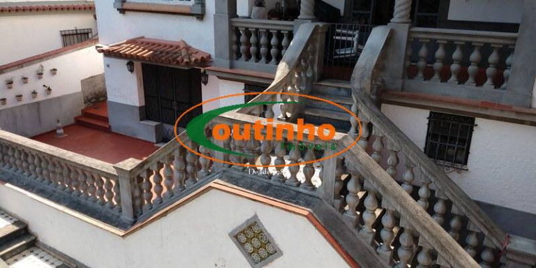 Casa com 5 Quartos à Venda, 860 m² em Grajaú - Rio De Janeiro