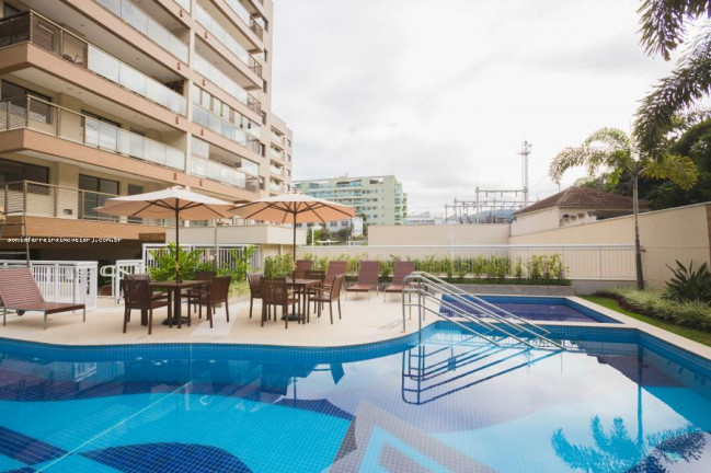 Imagem Apartamento com 3 Quartos à Venda, em Freguesia - Rio De Janeiro Imagem Apartamento com 3 Quartos à Venda, em Freguesia - Rio De Janeiro