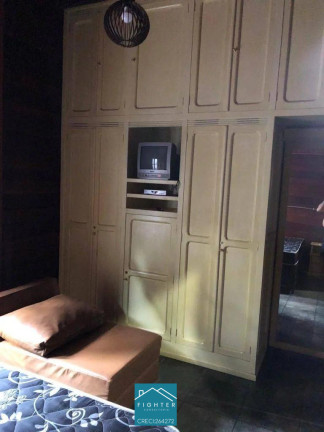 Imagem Chácara com 3 Quartos à Venda, 544 m²