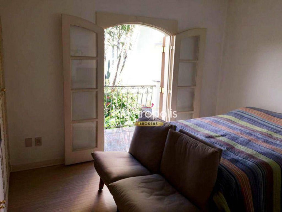 Imagem Sobrado com 5 Quartos à Venda, 510 m² em Jardim - Santo André
