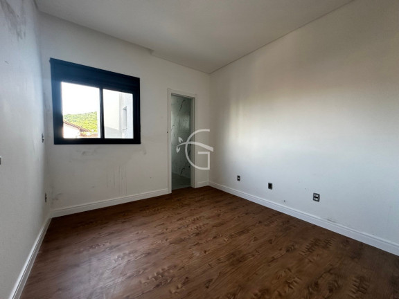 Imagem Casa com 3 Quartos à Venda, 187 m² em Saguaçu - Joinville Imagem Casa com 3 Quartos à Venda, 187 m² em Saguaçu - Joinville