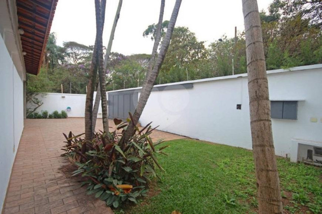 Casa com 3 Quartos à Venda, 380 m² em Alto De Pinheiros - São Paulo