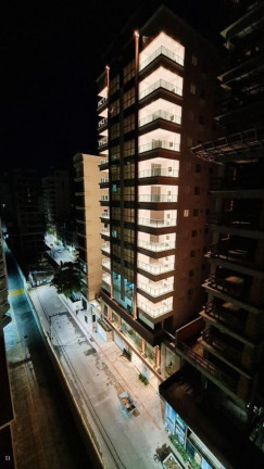 Imagem Apartamento com 4 Quartos à Venda, 182 m² em Meia Praia - Itapema Imagem Apartamento com 4 Quartos à Venda, 182 m² em Meia Praia - Itapema