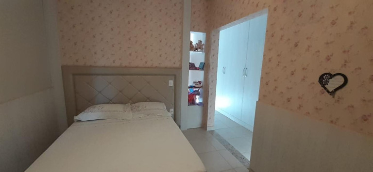 Imagem Casa com 3 Quartos à Venda, 200 m² em Ribeirão Do Lipa - Cuiabá Imagem Casa com 3 Quartos à Venda, 200 m² em Ribeirão Do Lipa - Cuiabá