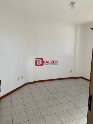 Imagem Apartamento com 2 Quartos à Venda, 126 m² em Centro - Florianópolis
