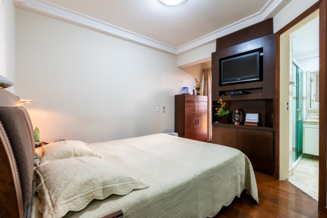 Imagem Apartamento com 3 Quartos à Venda, 120 m² em Moema - São Paulo Imagem Apartamento com 3 Quartos à Venda, 120 m² em Moema - São Paulo