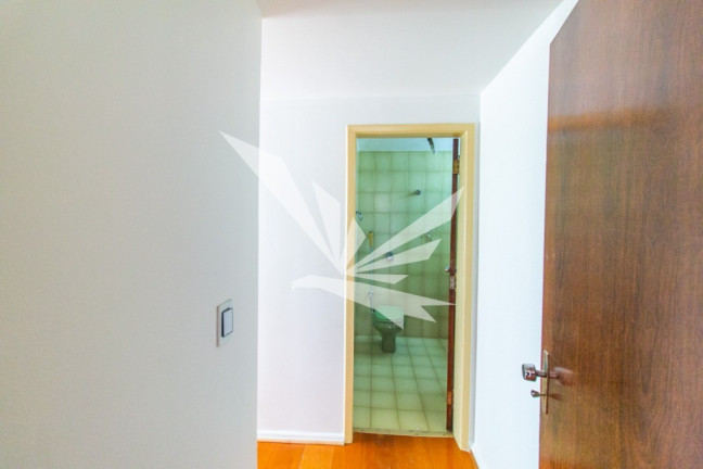 Imagem Apartamento com 3 Quartos à Venda, 120 m² em Asa Sul - Brasília Imagem Apartamento com 3 Quartos à Venda, 120 m² em Asa Sul - Brasília