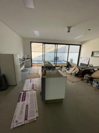 Imagem Casa com 3 Quartos à Venda, 320 m² em Tamboré - Santana De Parnaíba Imagem Casa com 3 Quartos à Venda, 320 m² em Tamboré - Santana De Parnaíba