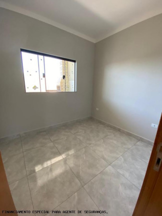 Imagem Casa com 2 Quartos à Venda, 65 m² em Lebron - Sarandi