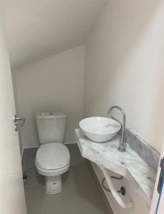 Imagem Casa com 2 Quartos à Venda, 57 m² em Vila Tupi - Praia Grande Imagem Casa com 2 Quartos à Venda, 57 m² em Vila Tupi - Praia Grande