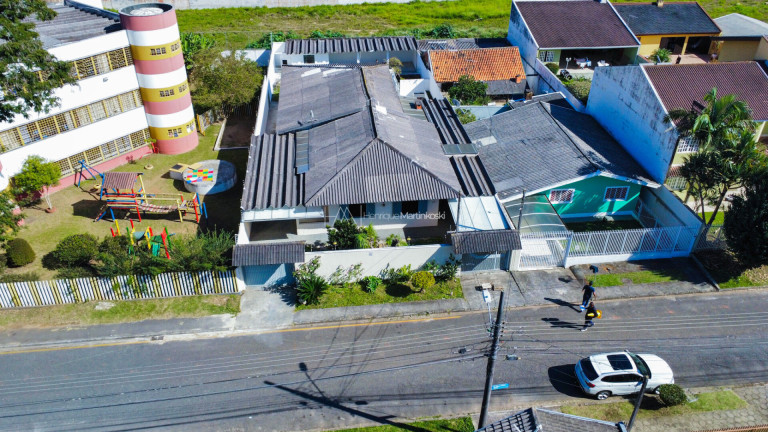 Imagem Casa com 5 Quartos à Venda, 338 m² em Orleans - Curitiba