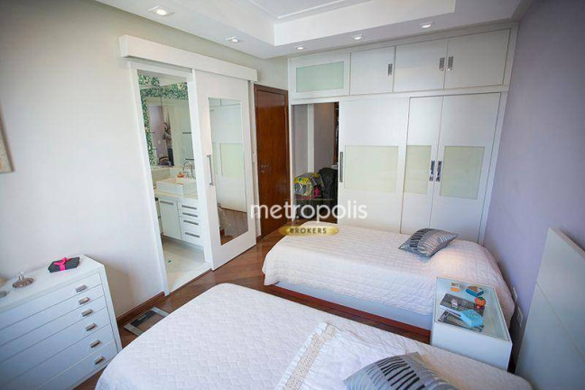 Imagem Imóvel com 4 Quartos à Venda, 275 m² em Santo Antônio - São Caetano Do Sul Imagem Imóvel com 4 Quartos à Venda, 275 m² em Santo Antônio - São Caetano Do Sul