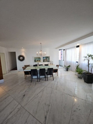 Imagem Imóvel com 4 Quartos à Venda, 330 m² em Horto Florestal - Salvador Imagem Imóvel com 4 Quartos à Venda, 330 m² em Horto Florestal - Salvador