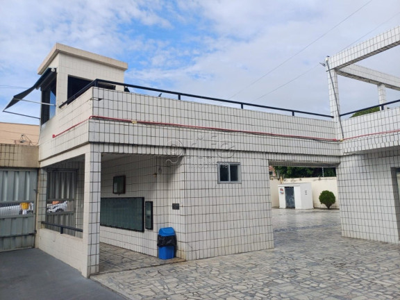 Imagem Apartamento com 3 Quartos à Venda,  em Montese - Fortaleza
