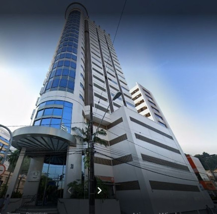 Sala Comercial à Venda, 45 m² em Marapé - Santos