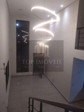 Imagem Casa com 3 Quartos à Venda, 250 m² em Eugênio De Mello - São José Dos Campos Imagem Casa com 3 Quartos à Venda, 250 m² em Eugênio De Mello - São José Dos Campos