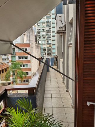 Imagem Imóvel com 3 Quartos à Venda,  em Independência - Porto Alegre