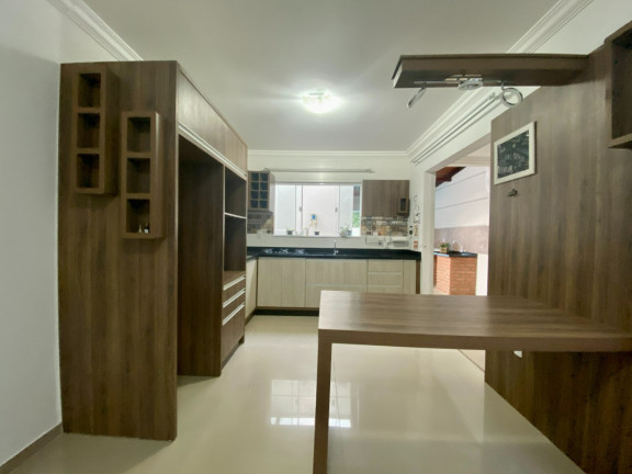 Imagem Sobrado com 3 Quartos à Venda, 150 m² em Potecas - São José Imagem Sobrado com 3 Quartos à Venda, 150 m² em Potecas - São José