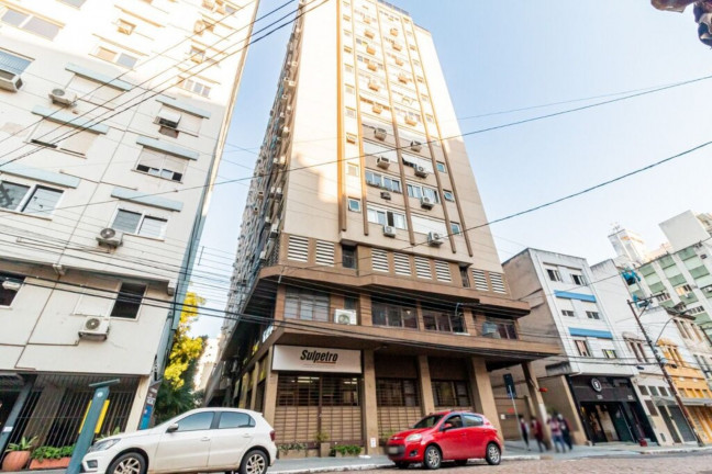 Imagem Imóvel com 1 Quarto à Venda, 53 m² em Centro Histórico - Porto Alegre Imagem Imóvel com 1 Quarto à Venda, 53 m² em Centro Histórico - Porto Alegre