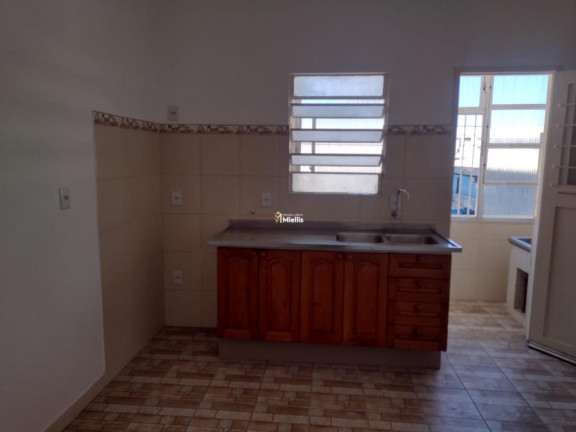 Imagem Imóvel com 2 Quartos à Venda, 70 m² em Menino Deus - Porto Alegre Imagem Imóvel com 2 Quartos à Venda, 70 m² em Menino Deus - Porto Alegre