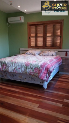 Imagem Casa com 3 Quartos à Venda, 230 m² em Fragata - Pelotas Imagem Casa com 3 Quartos à Venda, 230 m² em Fragata - Pelotas