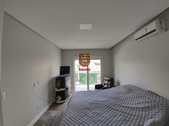 Imagem Sobrado com 3 Quartos à Venda, 382 m² em Jardim Atlântico - Florianópolis Imagem Sobrado com 3 Quartos à Venda, 382 m² em Jardim Atlântico - Florianópolis