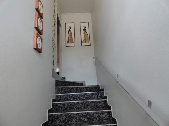 Imagem Casa com 4 Quartos para Alugar ou Temporada, 741 m² em Caxambu - Jundiaí