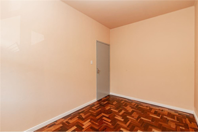 Imagem Imóvel com 2 Quartos à Venda, em Passo Da Areia - Porto Alegre Imagem Imóvel com 2 Quartos à Venda, em Passo Da Areia - Porto Alegre