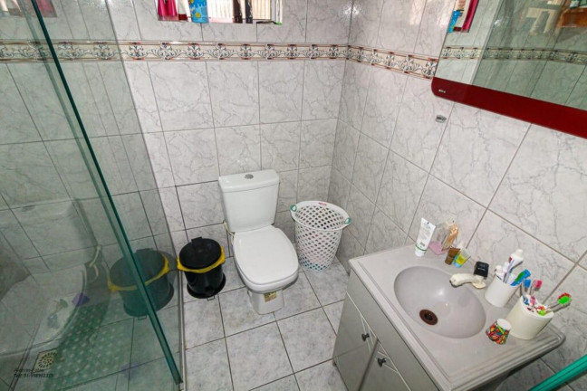 Imagem Imóvel com 3 Quartos à Venda, em Santa Tereza - Porto Alegre Imagem Imóvel com 3 Quartos à Venda, em Santa Tereza - Porto Alegre