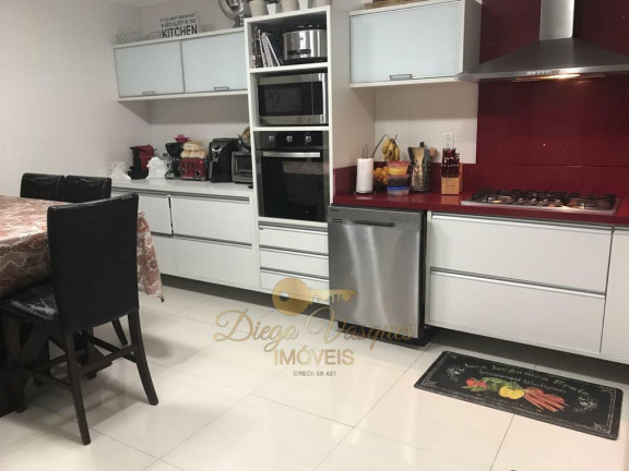Imagem Casa com 5 Quartos à Venda, 700 m² em Golfe - Teresópolis