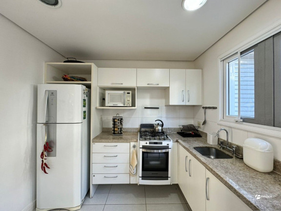 Imagem Casa de Condomínio com 3 Quartos à Venda, em Centro - Xangri-lá Imagem Casa de Condomínio com 3 Quartos à Venda, em Centro - Xangri-lá