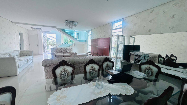 Imagem Casa com 4 Quartos à Venda, 300 m² em Alphaville - Santana De Parnaíba