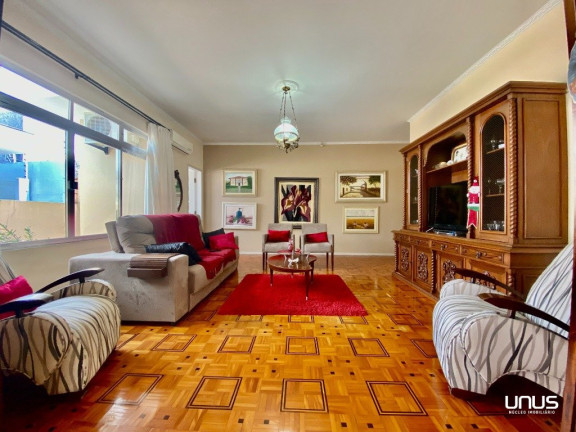 Imagem Casa com 6 Quartos à Venda, 500 m² em Capoeiras - Florianópolis