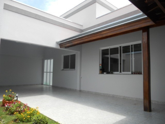 Imagem Casa com 3 Quartos à Venda, 300 m² em Manoel De Vasconcelos - Sumaré Imagem Casa com 3 Quartos à Venda, 300 m² em Manoel De Vasconcelos - Sumaré