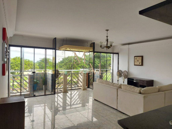 Apartamento com 3 Quartos à Venda, 159 m² em Gonzaga - Santos