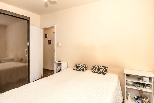 Imagem Casa com 3 Quartos à Venda, em Santa Tereza - Porto Alegre Imagem Casa com 3 Quartos à Venda, em Santa Tereza - Porto Alegre