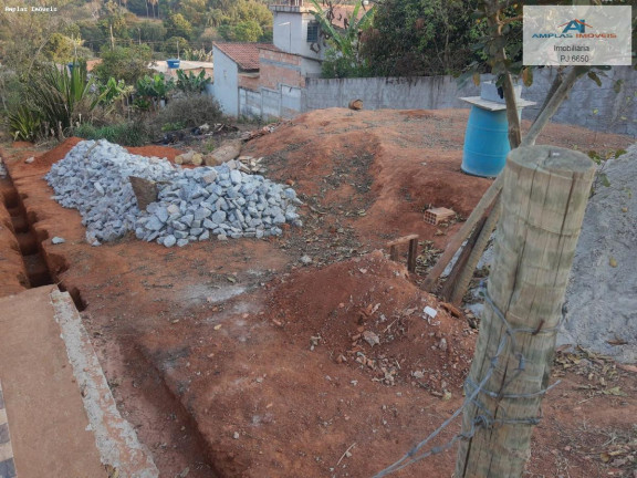 Imagem Terreno à Venda, 360 m² em Araças 2º Seção - Mata Verde Imagem Terreno à Venda, 360 m² em Araças 2º Seção - Mata Verde