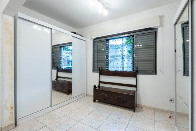 Imagem Casa com 3 Quartos à Venda, 240 m² em Jardim Aeroporto - São Paulo Imagem Casa com 3 Quartos à Venda, 240 m² em Jardim Aeroporto - São Paulo