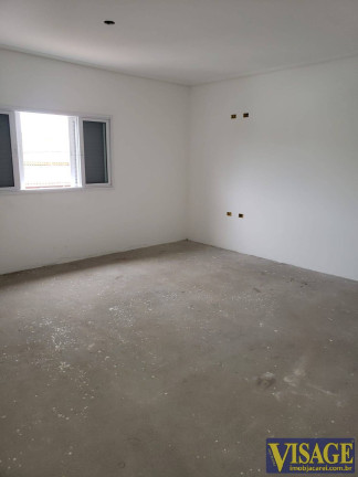 Imagem Sobrado com 4 Quartos à Venda,  em Cid. Jardim - Jacareí