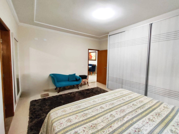Imagem Casa com 3 Quartos à Venda, 300 m² em Jardim Santa Alice - Arapongas Imagem Casa com 3 Quartos à Venda, 300 m² em Jardim Santa Alice - Arapongas