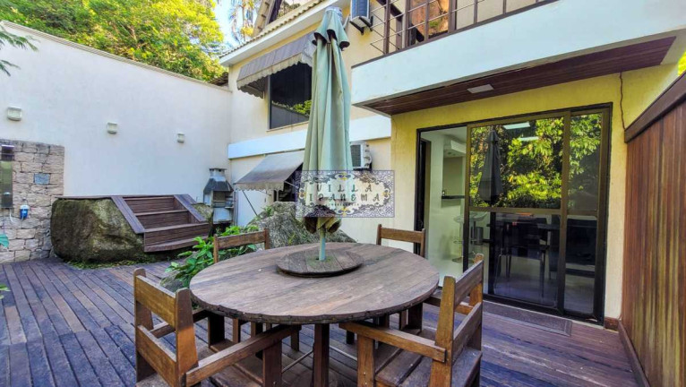 Imagem Imóvel com 4 Quartos à Venda, 220 m² em Itanhangá - Rio De Janeiro