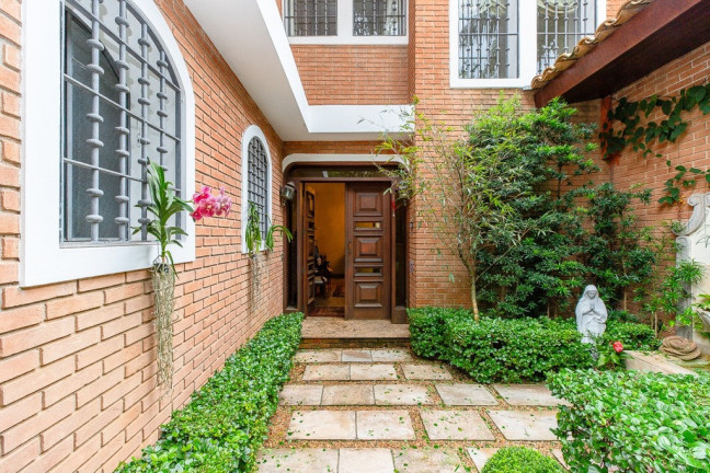 Casa com 4 Quartos à Venda, 641 m² em Jardim Leonor - São Paulo