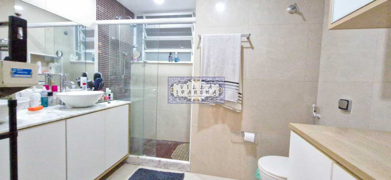 Imagem Apartamento com 3 Quartos à Venda, 170 m² em Copacabana - Rio De Janeiro Imagem Apartamento com 3 Quartos à Venda, 170 m² em Copacabana - Rio De Janeiro