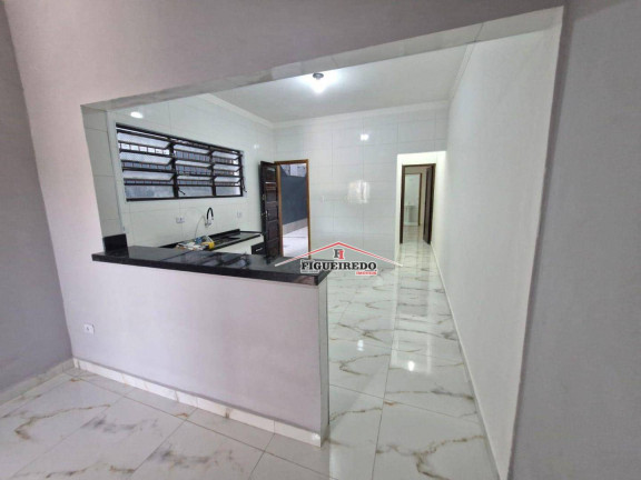Imagem Casa com 2 Quartos à Venda, 140 m² em Canto Do Forte - Praia Grande