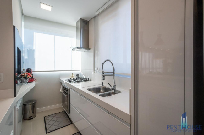 Imagem Apartamento com 3 Quartos à Venda, 105 m² em Centro - Balneário Camboriú Imagem Apartamento com 3 Quartos à Venda, 105 m² em Centro - Balneário Camboriú