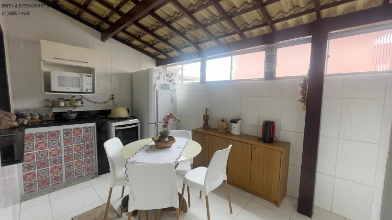 Imagem Casa com 3 Quartos à Venda, 272 m² em Stella Maris - Salvador Imagem Casa com 3 Quartos à Venda, 272 m² em Stella Maris - Salvador