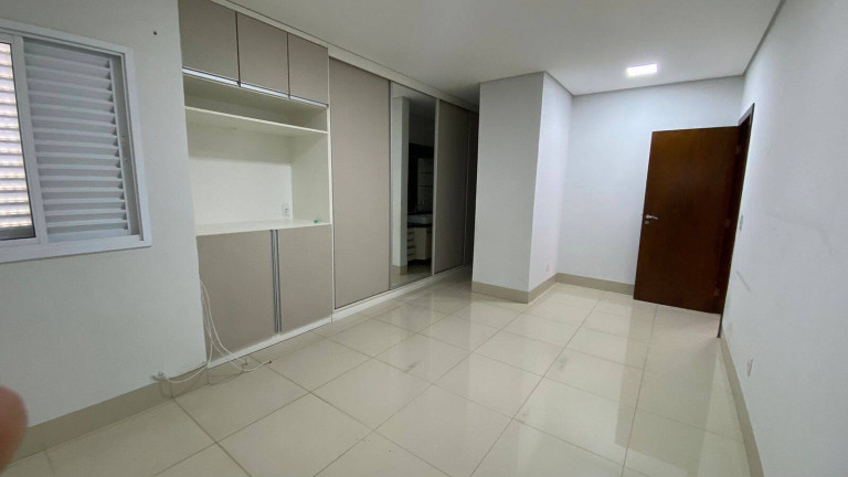 Imagem Casa com 3 Quartos para Alugar, em Jardim Imperial - Cuiabá Imagem Casa com 3 Quartos para Alugar, em Jardim Imperial - Cuiabá