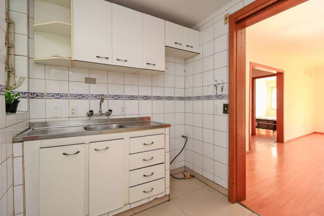 Imagem Imóvel com 2 Quartos à Venda,  em Petrópolis - Porto Alegre