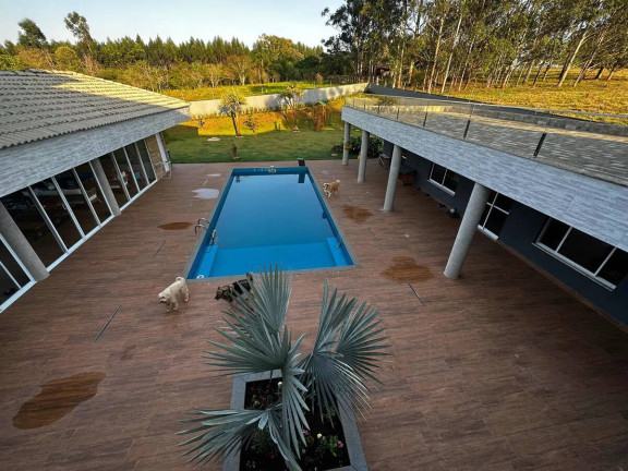 Imagem Chácara com 7 Quartos à Venda, 5.000 m² em Jeriva - Boituva