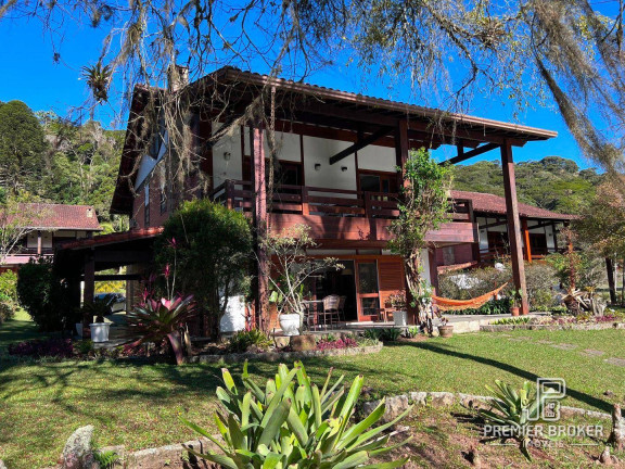 Imagem Casa com 4 Quartos à Venda, 371 m² em Comary - Teresópolis Imagem Casa com 4 Quartos à Venda, 371 m² em Comary - Teresópolis